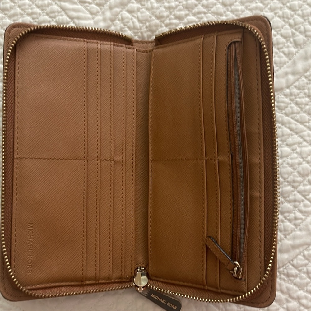 Mk Signature Wallet (Large) - image 3